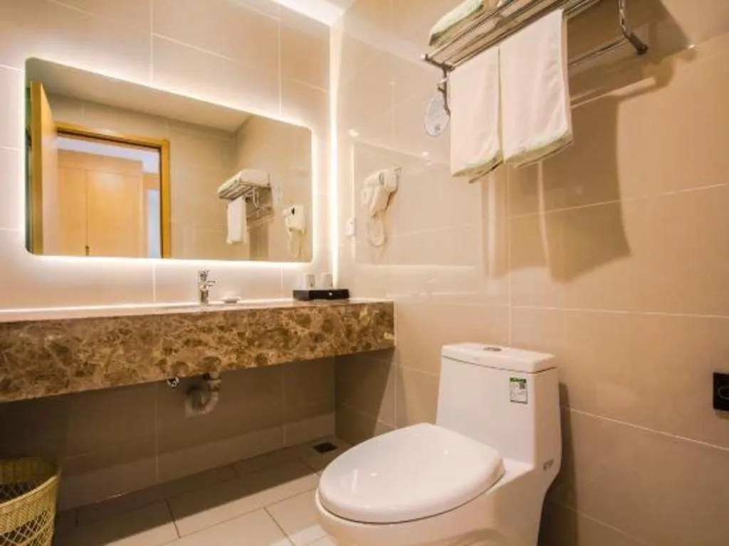 GreenTree Inn Jiaxing Qixing Town Goverment