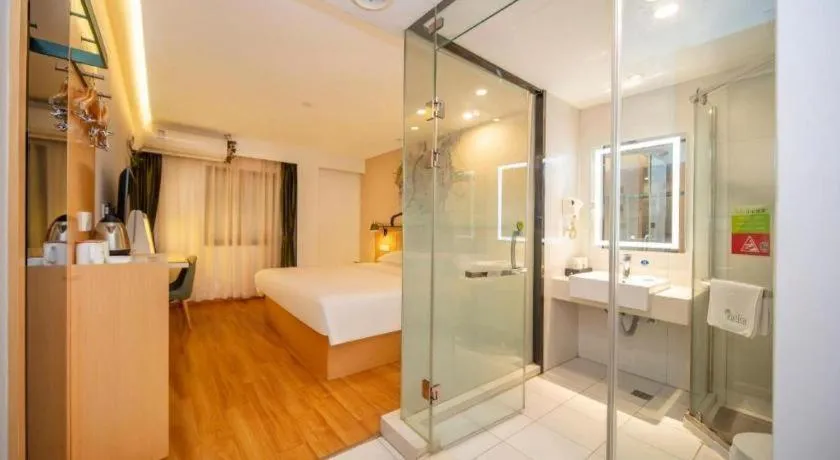 Bed in Vatica Hefei Feidong County Yuzhou Central Square Hotel