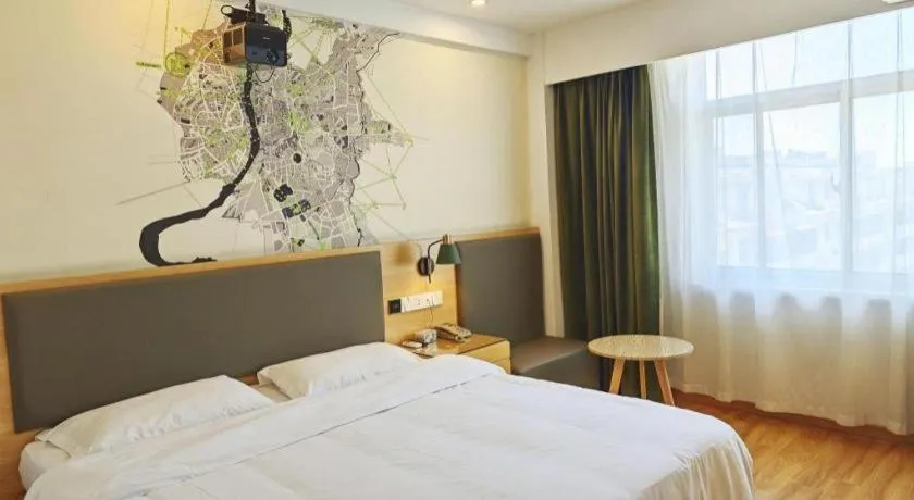 Bed in Vatica Hefei Feidong County Yuzhou Central Square Hotel