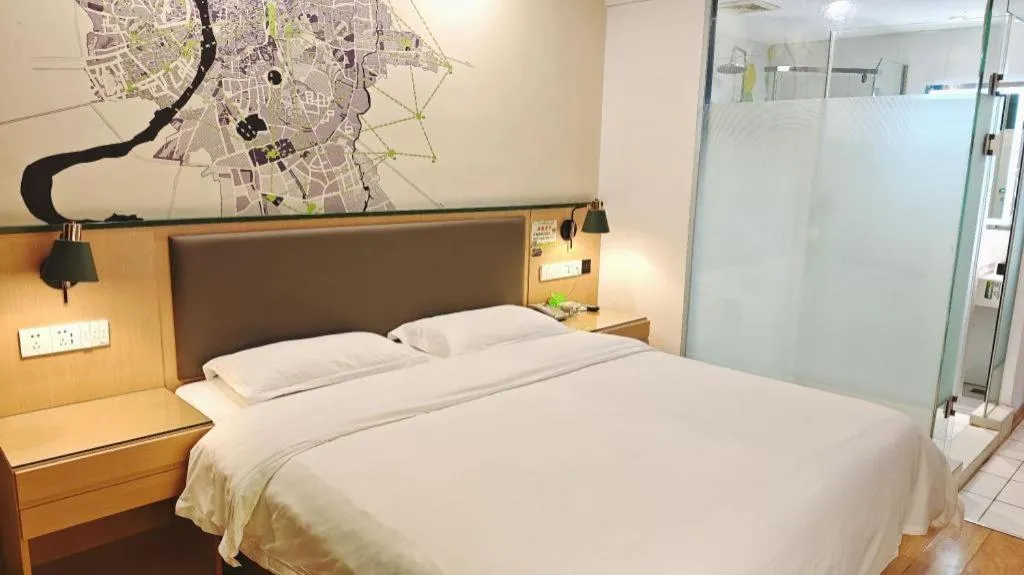 Bed in Vatica Hefei Feidong County Yuzhou Central Square Hotel