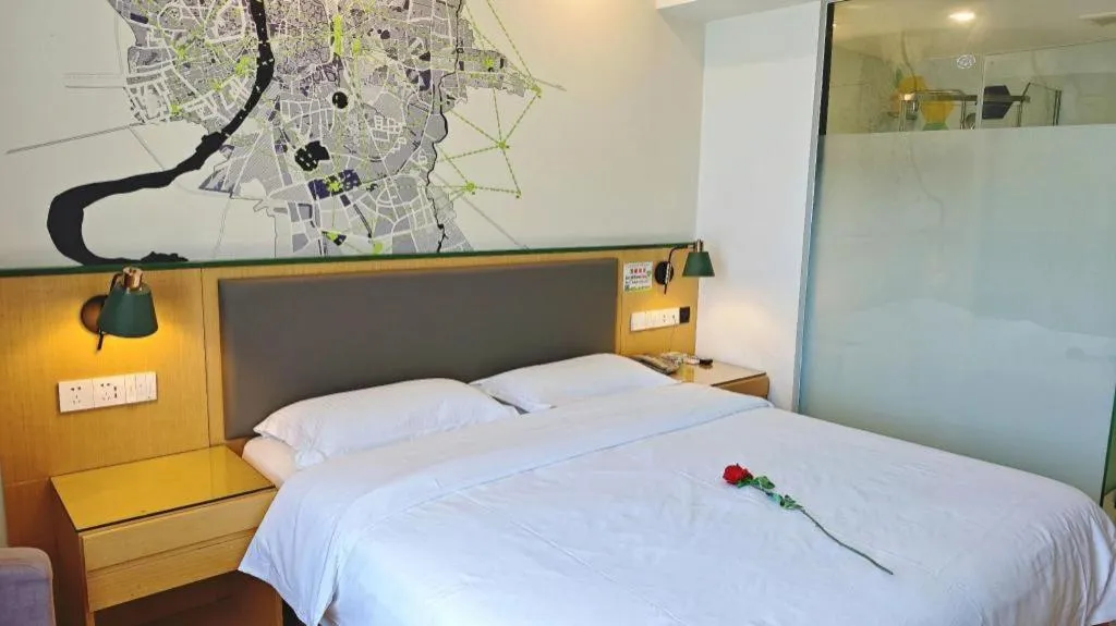 Bed in Vatica Hefei Feidong County Yuzhou Central Square Hotel