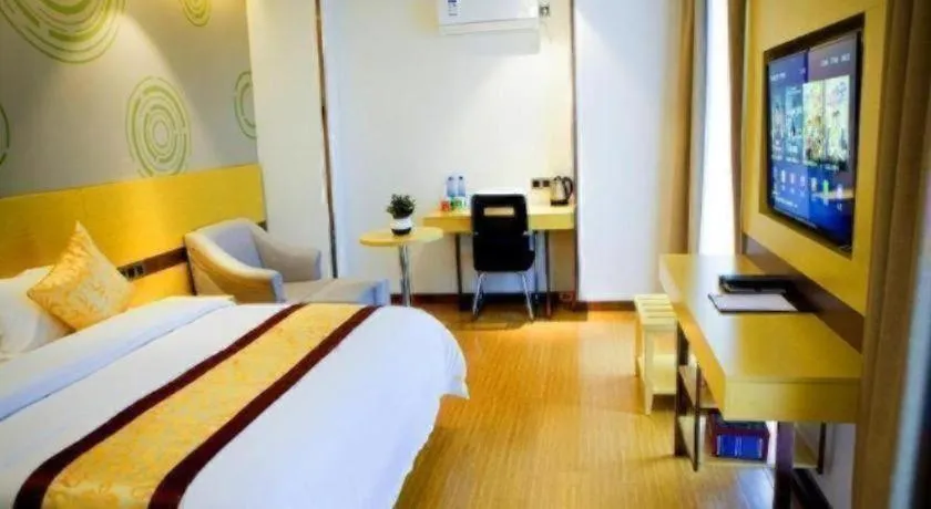 Bed in GreenTree Inn Huanggang City Wuxue City Kanjiang Avenue