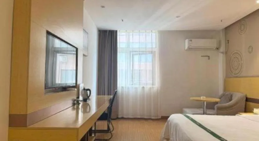 Bed in GreenTree Inn Huanggang City Wuxue City Kanjiang Avenue