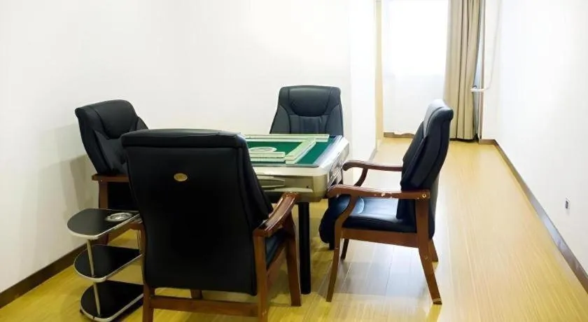 GreenTree Inn Huanggang City Wuxue City Kanjiang Avenue