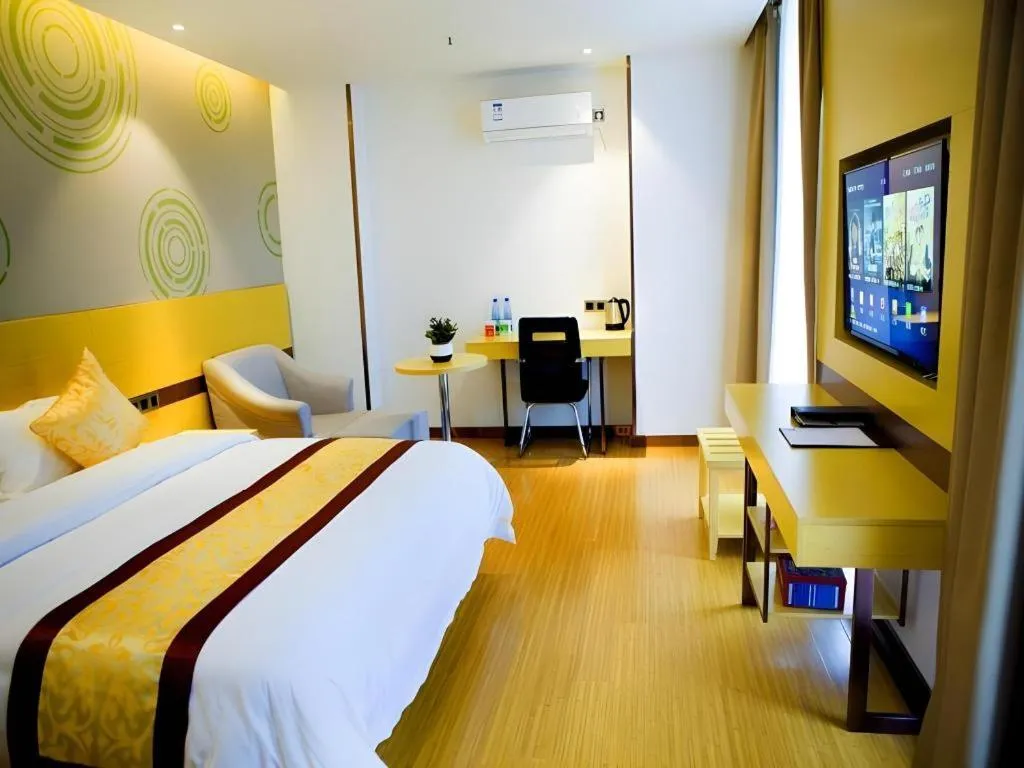 Bed in GreenTree Inn Huanggang City Wuxue City Kanjiang Avenue