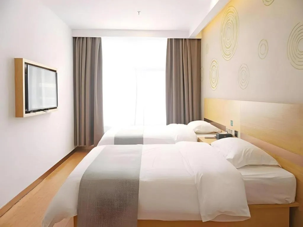 Bed in GreenTree Inn Express Gongqing City Nanchang University