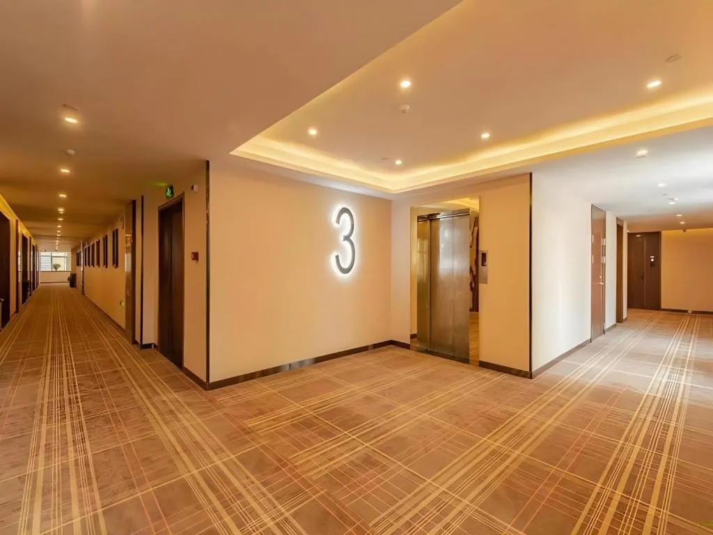 GME Hefei Qianshan North Road Phoenix City Hotel