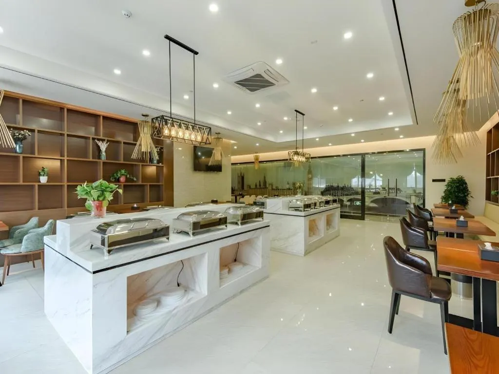 GME Hefei Qianshan North Road Phoenix City Hotel