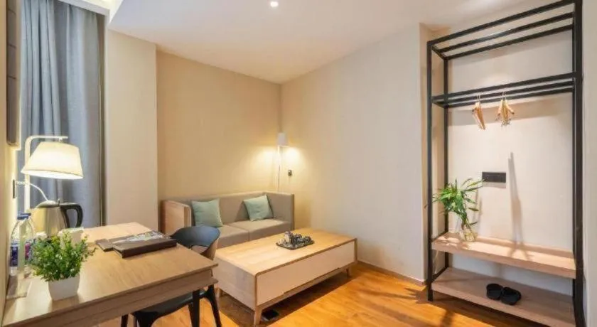 Bed in GreenTree Inn Wuxi Quanshan Center