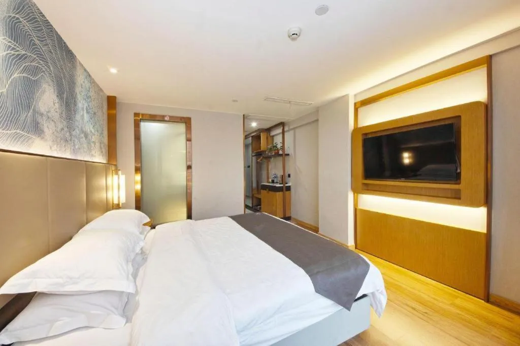 Bed in GreenTree Eastern Hotel Huai'an Bus Station Zhou Enlai Memorial