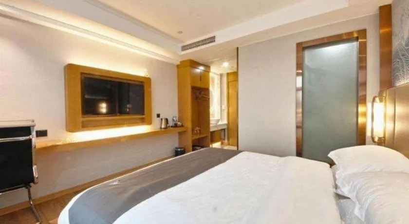 Bed in GreenTree Eastern Hotel Huai'an Bus Station Zhou Enlai Memorial