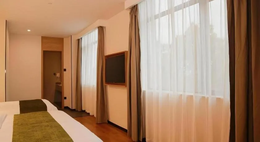 GreenTree Inn Nanjing Baijiahu