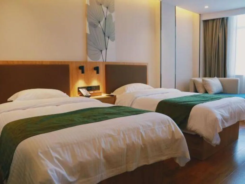 Bed in GreenTree Inn Nanjing Baijiahu