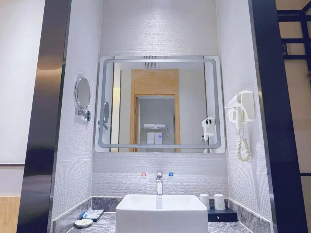 GreenTree Inn Nanjing Baijiahu