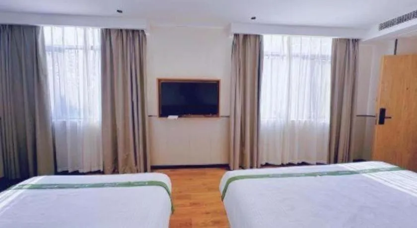 Bed in GreenTree Inn Nanjing Baijiahu