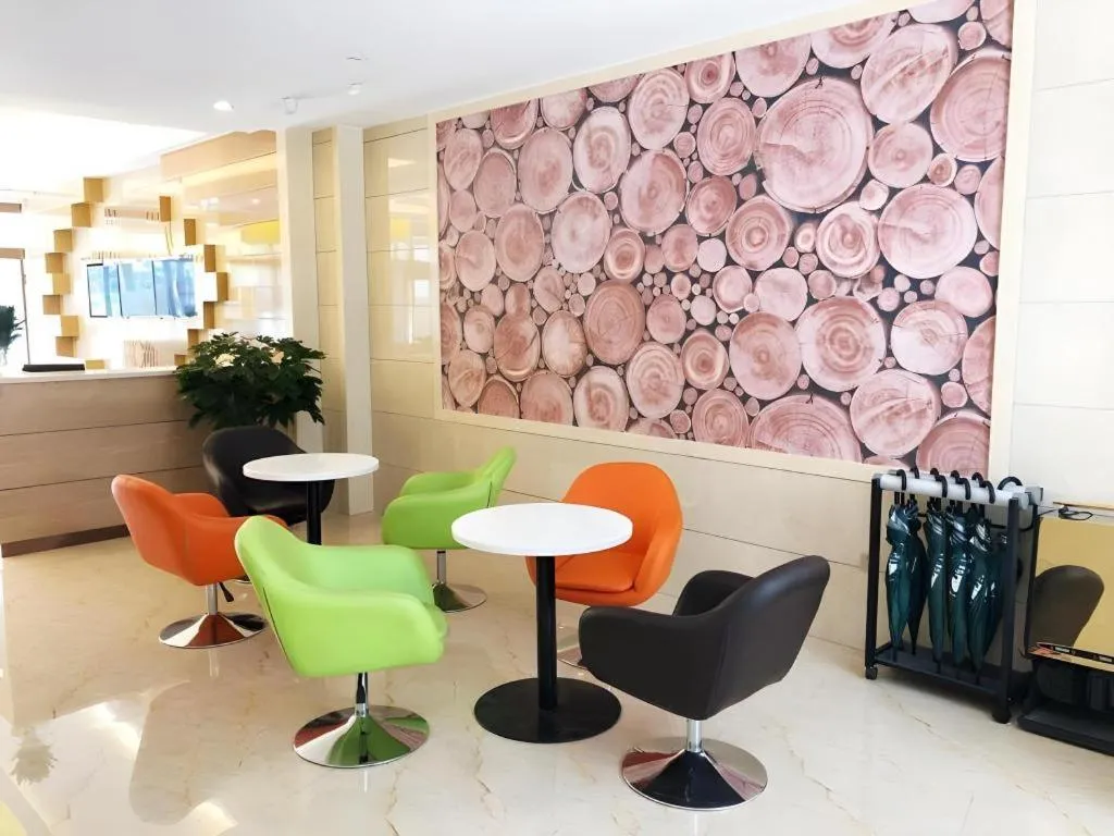 GreenTree Inn Urumqi Airport Tianyi International City