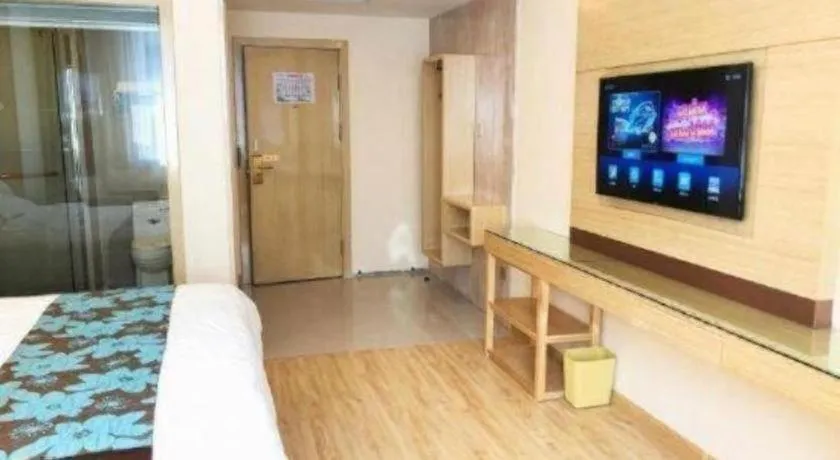 Bed in GreenTree Inn Urumqi Airport Tianyi International City