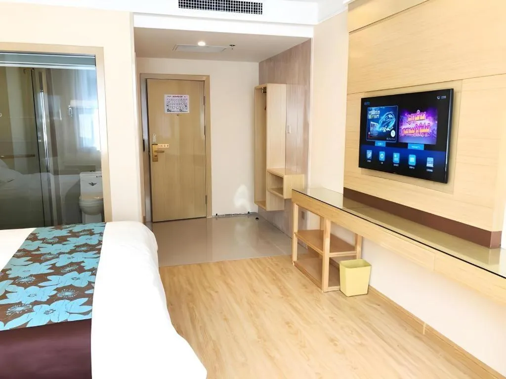 Bed in GreenTree Inn Urumqi Airport Tianyi International City