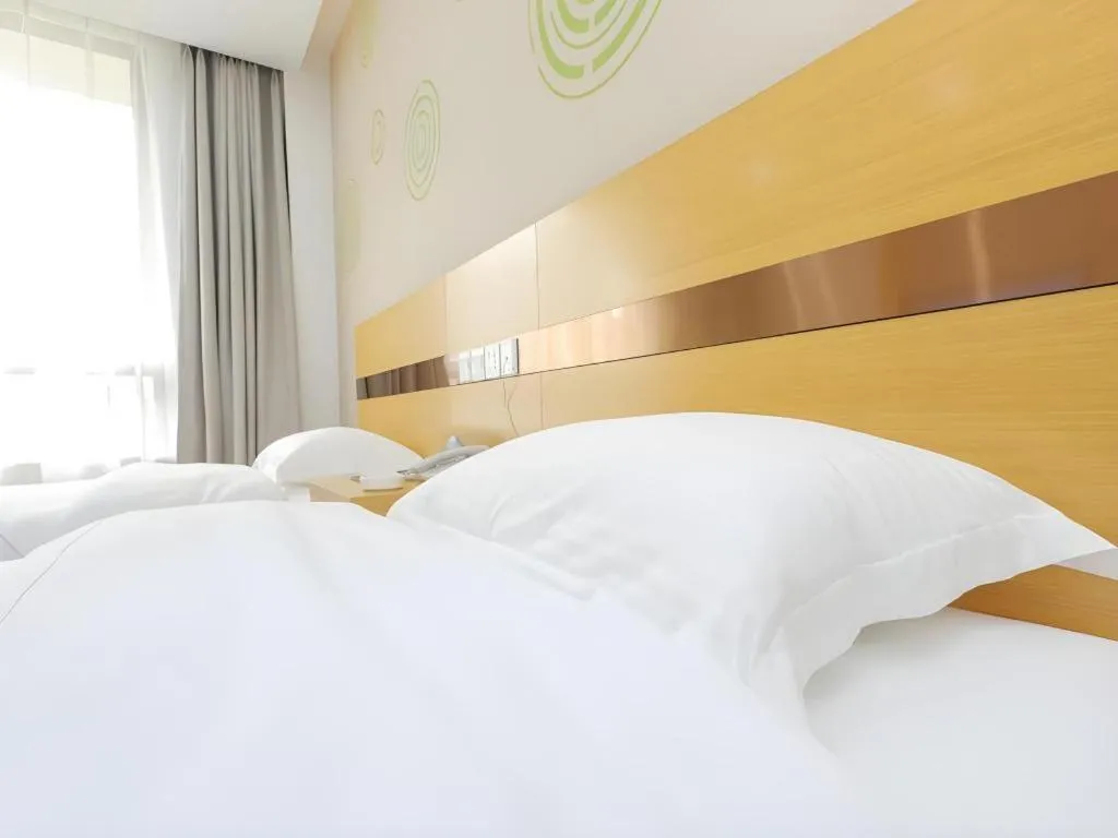 Bed in GreenTree Inn Jiaxin Puyuan Kaixuan Road