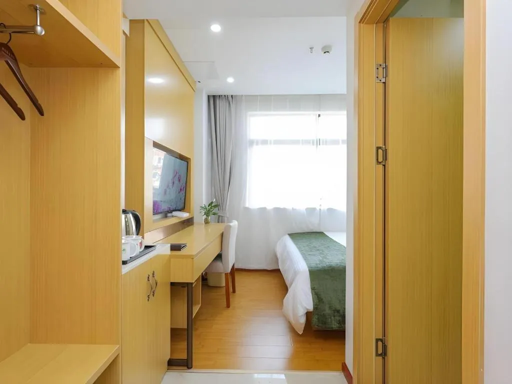 Bed in GreenTree Inn Jiaxin Puyuan Kaixuan Road