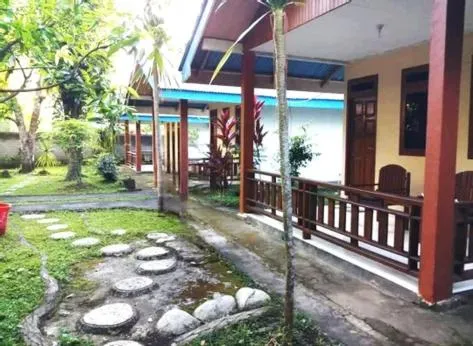Property building in Tangkoko Macaca