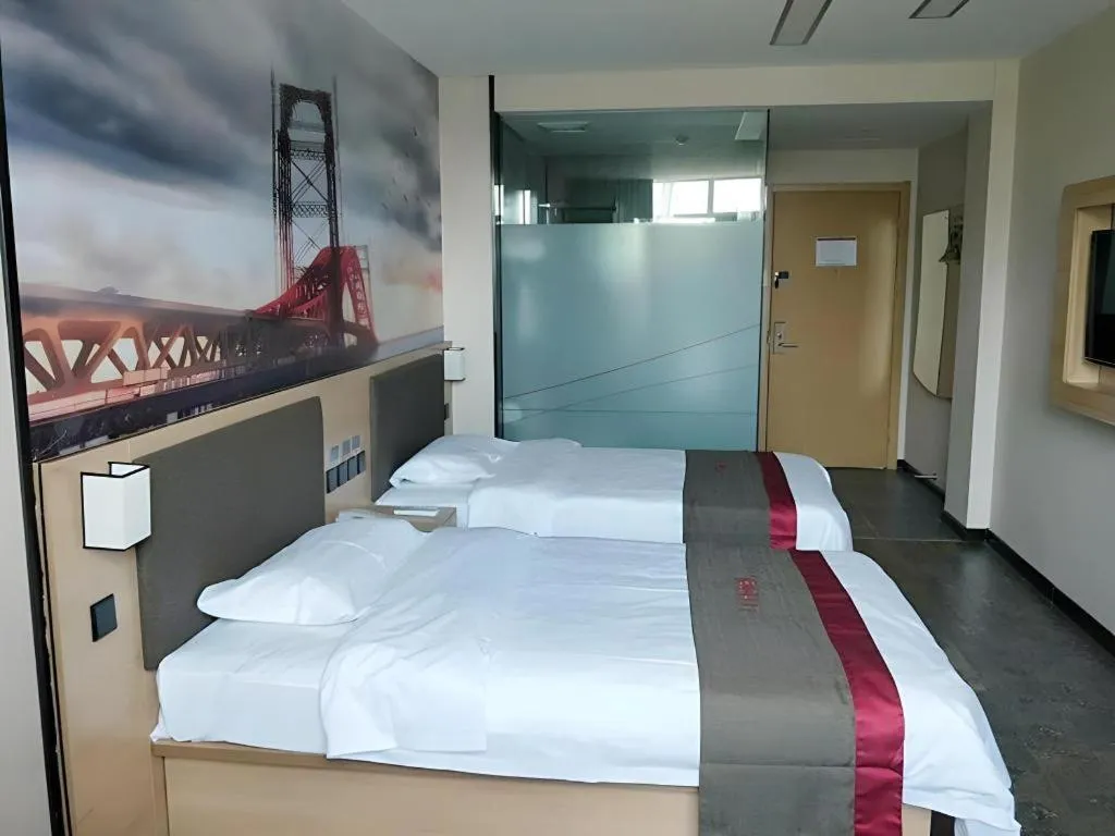 Bed in Thank Inn Hotel Hebei Hengshui Development Zone Baoyun Street Hengbai