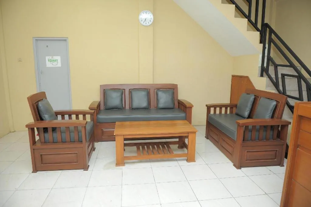 SPOT ON 2891 999 Guest House