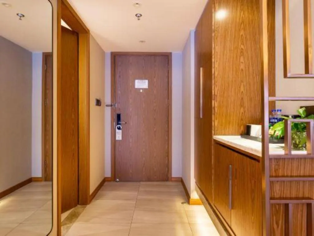 Yitel Collection Shenyang Hunnan Olympic Sports Center Caixia Street Metro Station