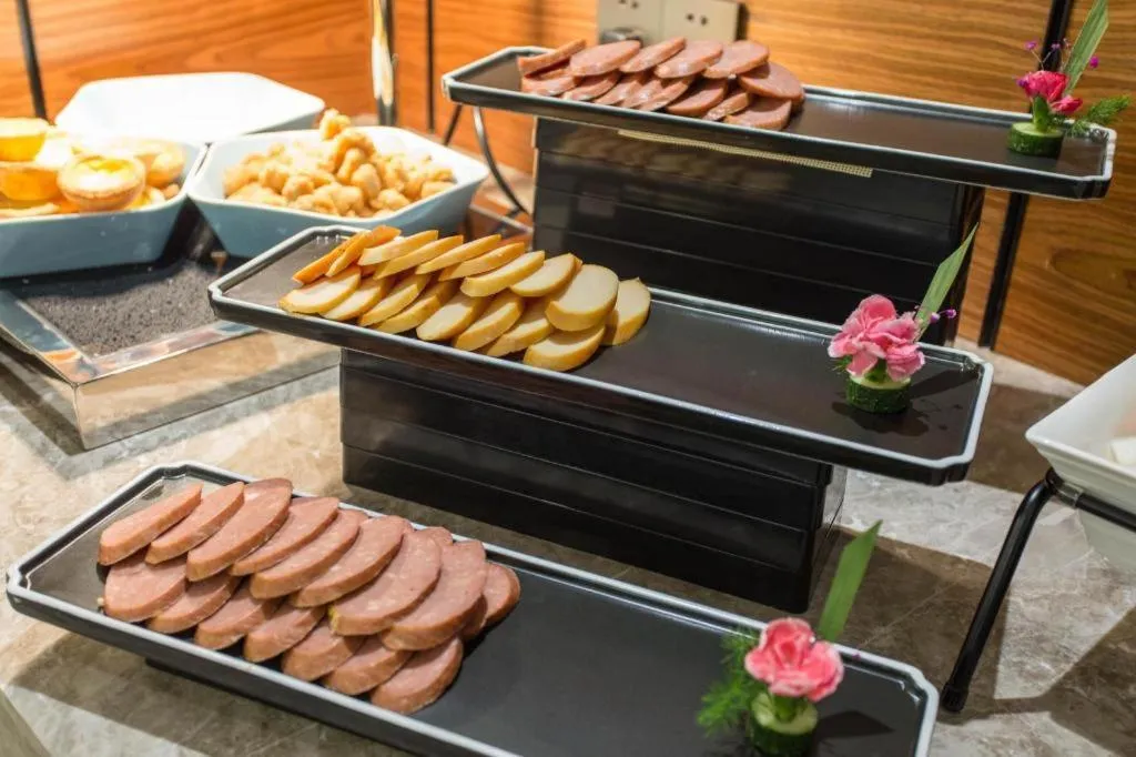 Yitel Collection Shenyang Hunnan Olympic Sports Center Caixia Street Metro Station