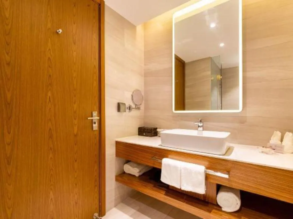 Yitel Collection Shenyang Hunnan Olympic Sports Center Caixia Street Metro Station