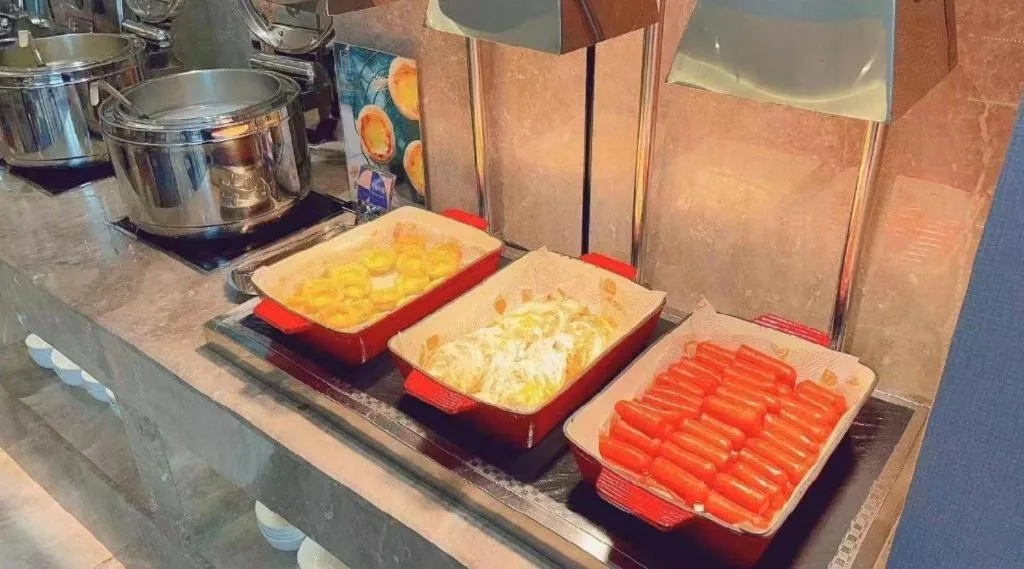 Yitel Collection Shenyang Hunnan Olympic Sports Center Caixia Street Metro Station