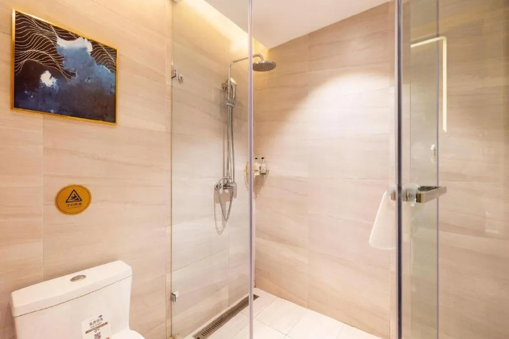 Yitel Collection Shenyang Hunnan Olympic Sports Center Caixia Street Metro Station