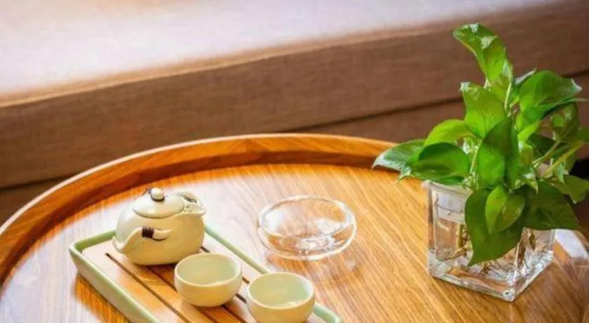 Yitel Collection Shenyang Hunnan Olympic Sports Center Caixia Street Metro Station