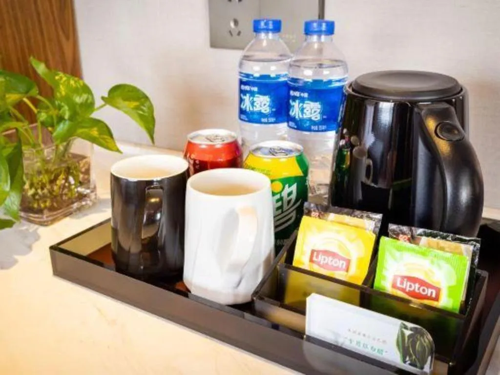 Yitel Collection Shenyang Hunnan Olympic Sports Center Caixia Street Metro Station