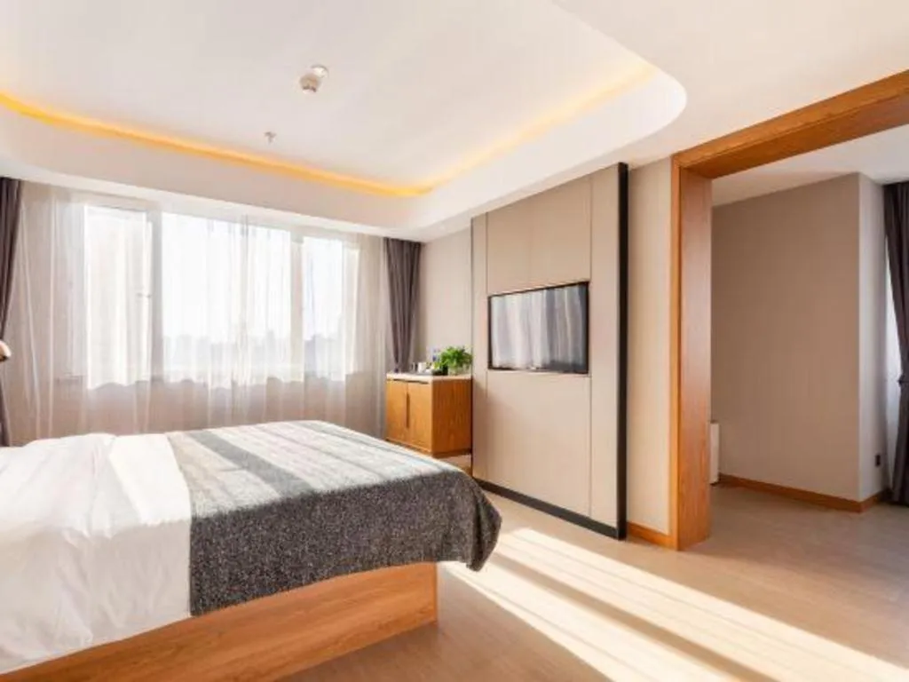 Bed in Yitel Collection Shenyang Hunnan Olympic Sports Center Caixia Street Metro Station