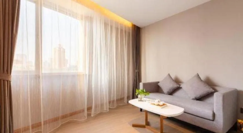 Yitel Collection Shenyang Hunnan Olympic Sports Center Caixia Street Metro Station