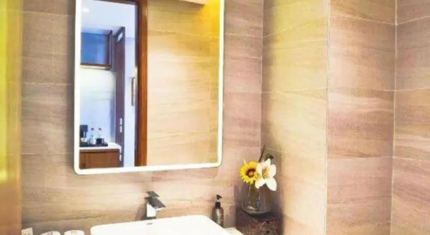 Yitel Collection Shenyang North Railway Station Metro Station