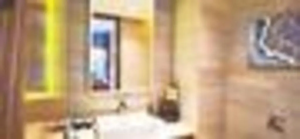 Yitel Collection Shenyang North Railway Station Metro Station