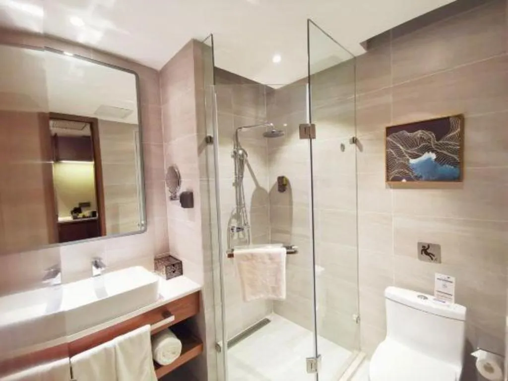 Yitel Collection Shenyang North Railway Station Metro Station