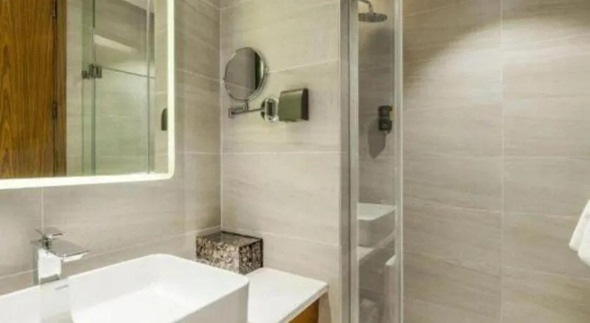 Yitel Collection Shenyang North Railway Station Metro Station