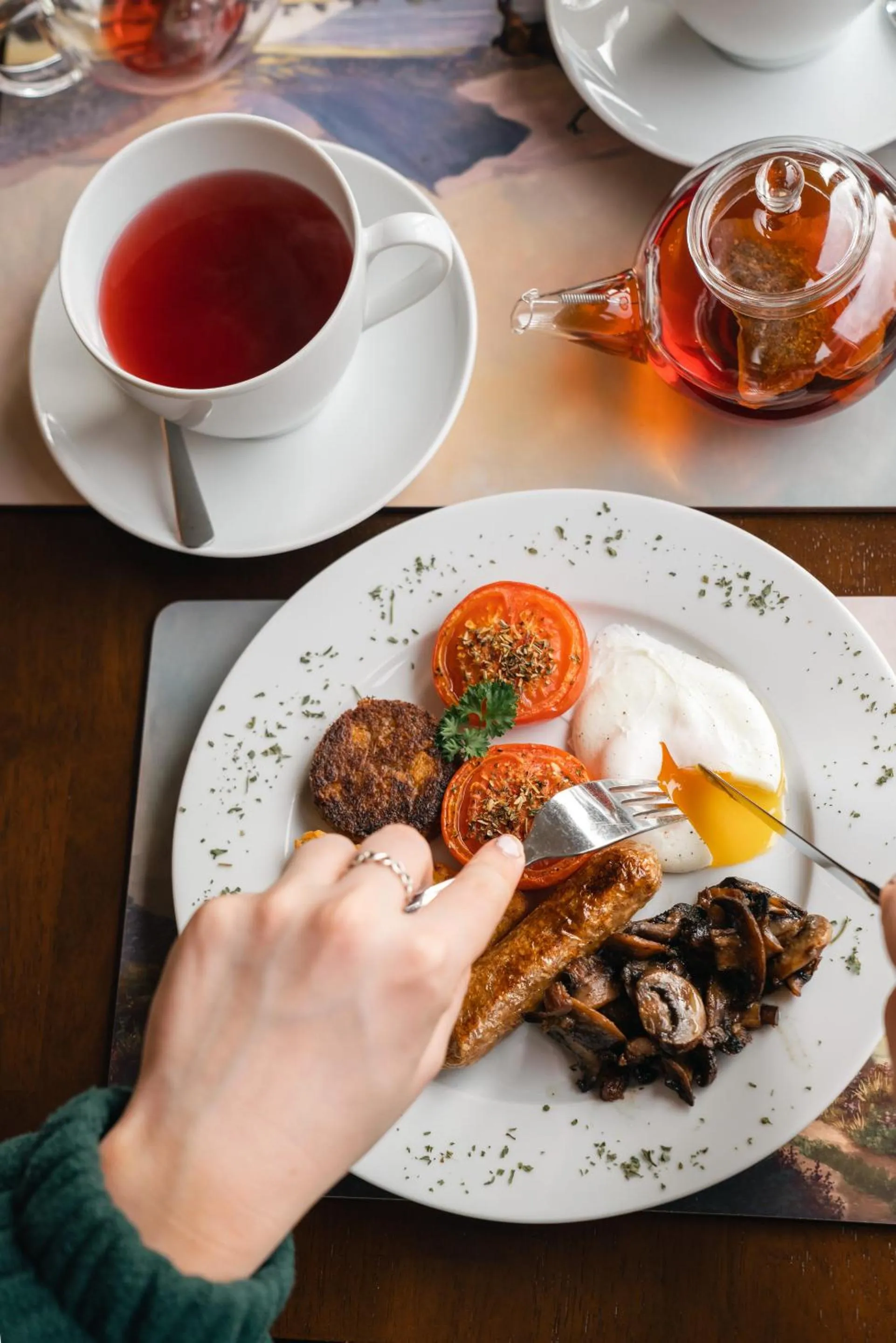 Breakfast in Eriskay B&B and Aviemore Glamping