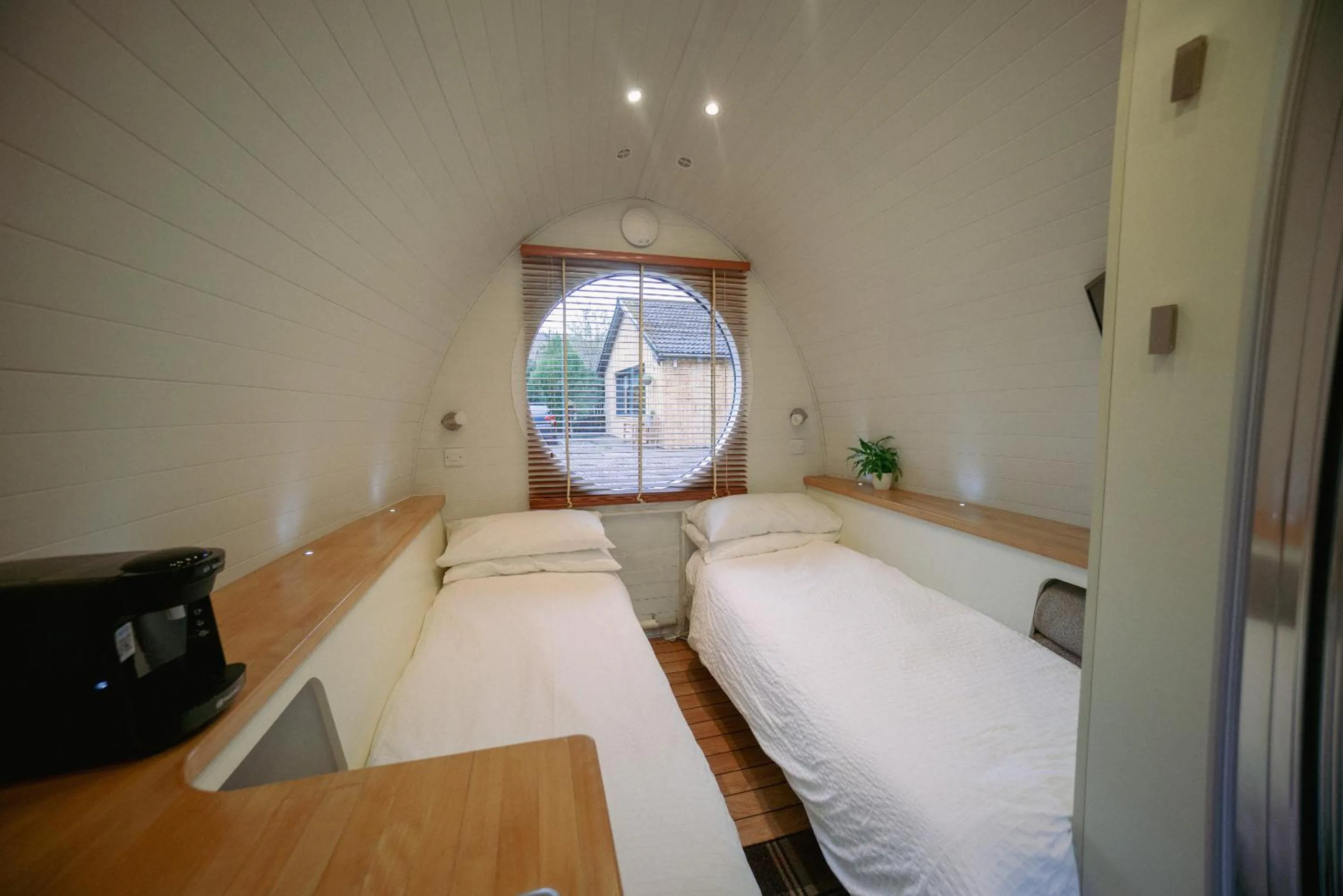 Bedroom, Bed in Eriskay B&B and Aviemore Glamping
