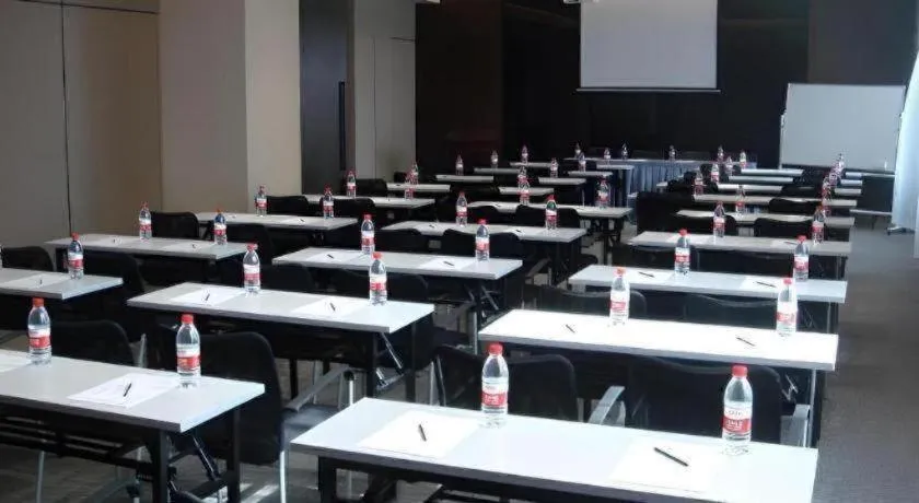 Yitel Xi'an High-tech Zone Jinye Road Shenzhou Digital Technology Park