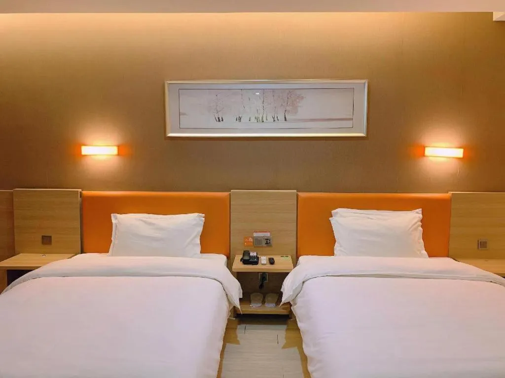 Bed in 7 Days Premium Lintao City Golden Street Shopping Plaza Branch