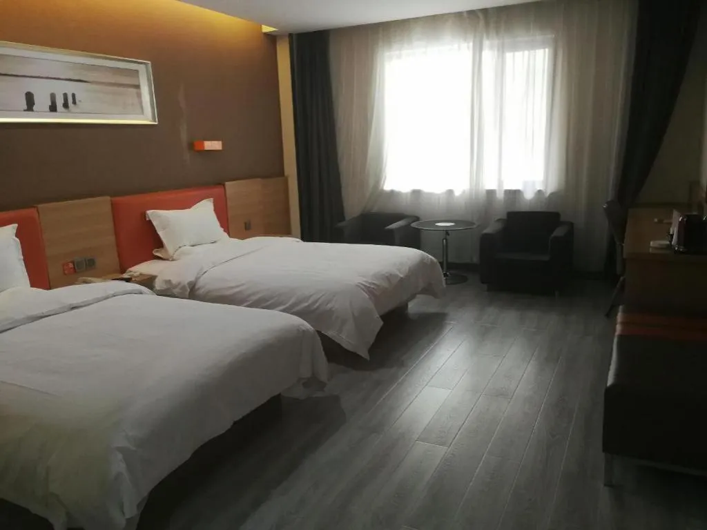 Bed in 7 Days Premium Lintao City Golden Street Shopping Plaza Branch