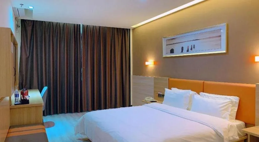 Bed in 7 Days Premium Lintao City Golden Street Shopping Plaza Branch