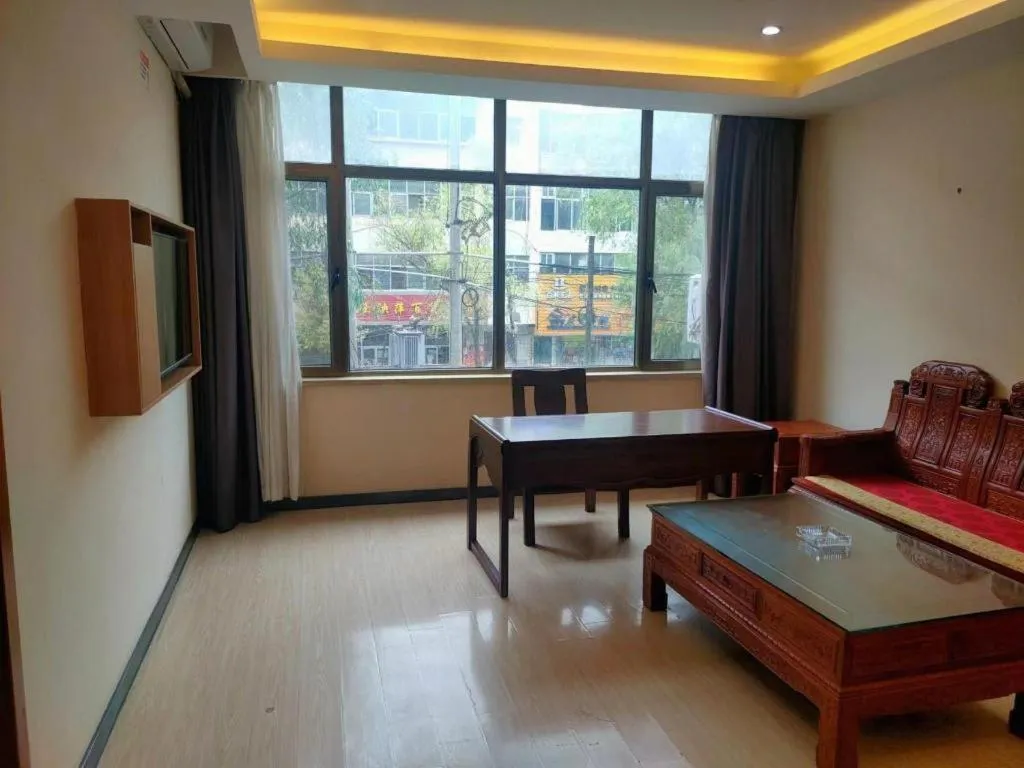 7 Days Premium Lintao City Golden Street Shopping Plaza Branch