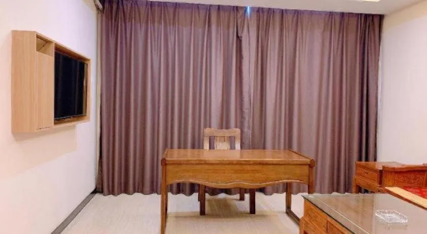 7 Days Premium Lintao City Golden Street Shopping Plaza Branch