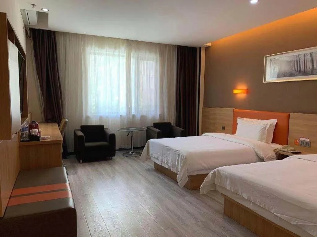 Bed in 7 Days Premium Lintao City Golden Street Shopping Plaza Branch