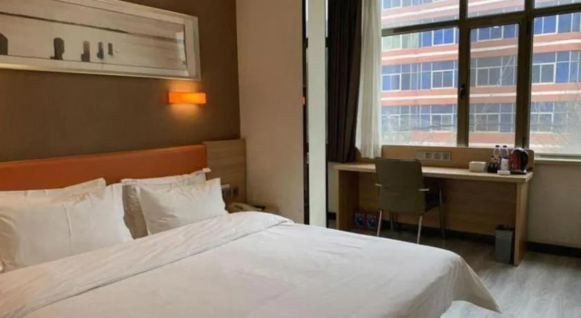 Bed in 7 Days Premium Lintao City Golden Street Shopping Plaza Branch